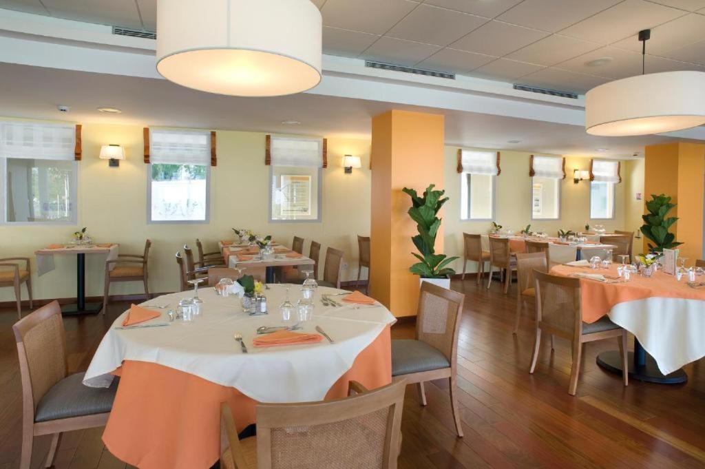 Domitys Les Cles D'Or Aparthotel Orthez Eksteriør bilde